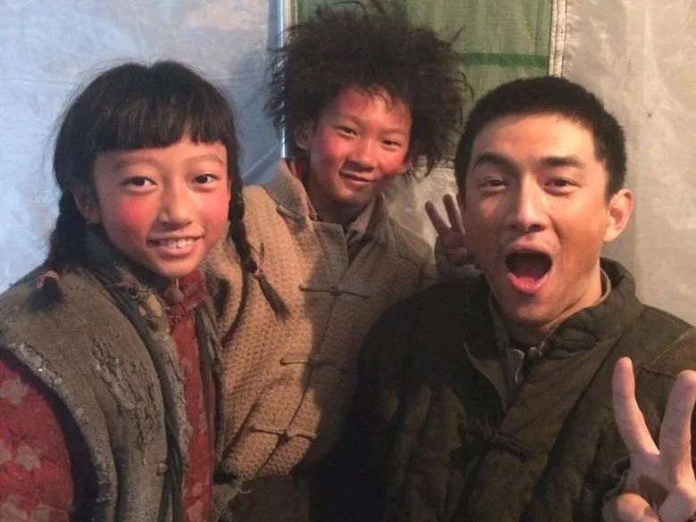 娱乐圈明星蹭热度分析_蹭明星热点广告文案,_冬奥明星蹭热度事件